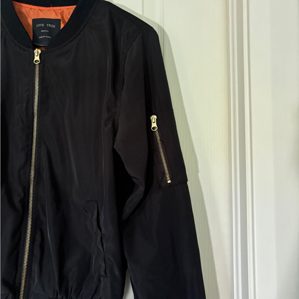 Love Tree Black Bomber Jacket Women’s Medium Orange Lining MA-1 Style Zip Front - Picture 3 of 6
